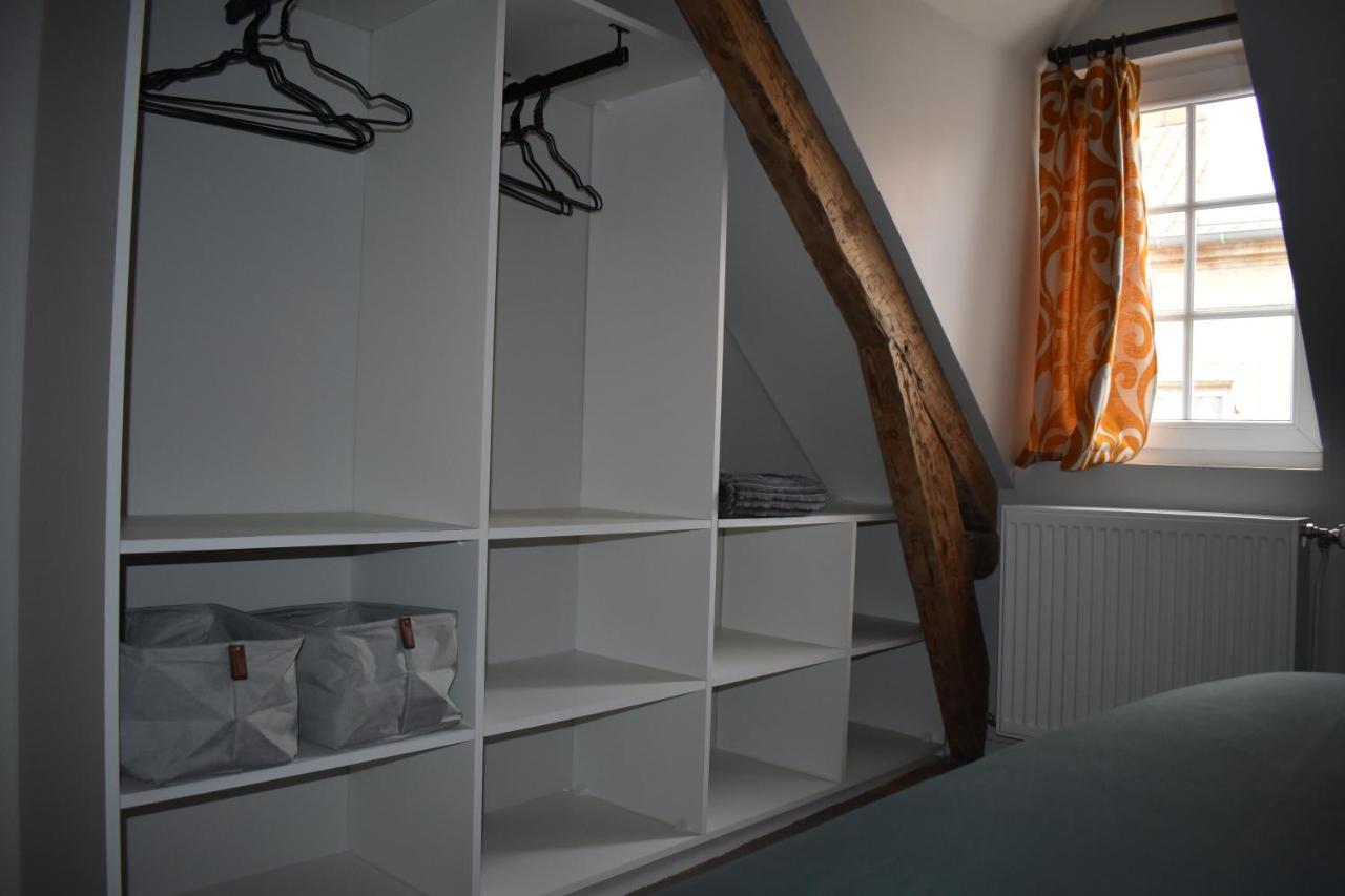 Maison 1747 - Gites De Standing En Vieille-Ville Avec Cour Boulogne-sur-Mer Bagian luar foto